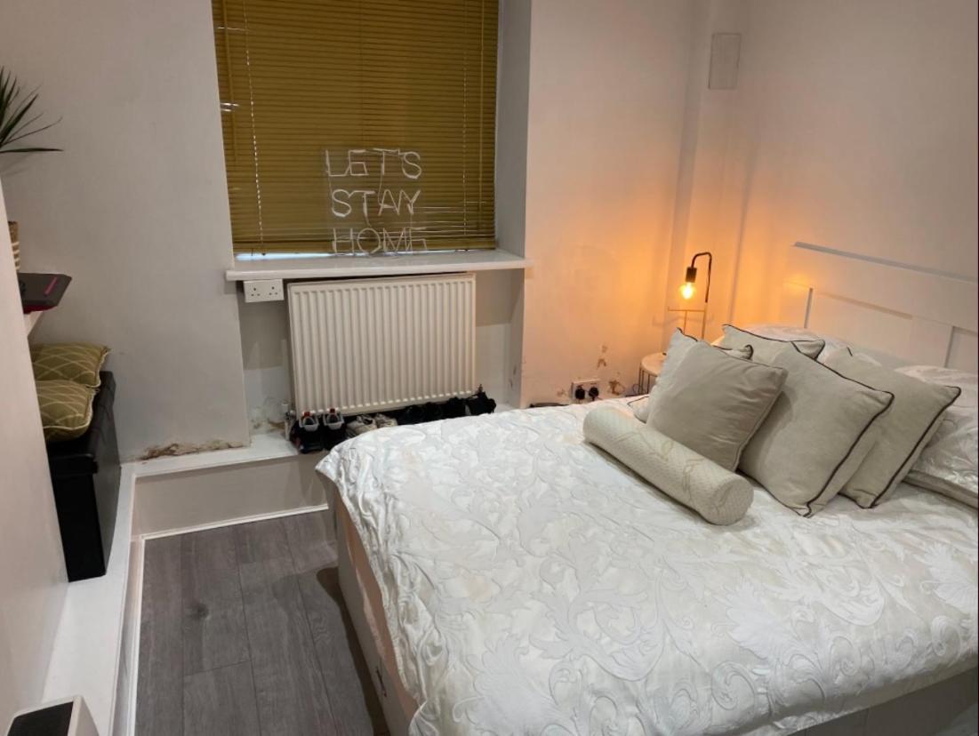 Central Connection: Double Room in Heart of City London Exterior photo